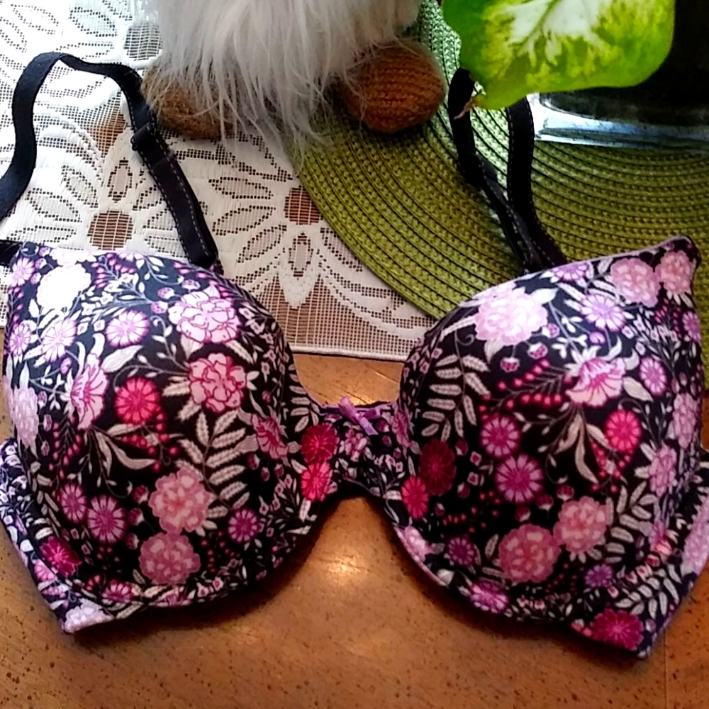 Maidenform Comfort Devotion Demi bra